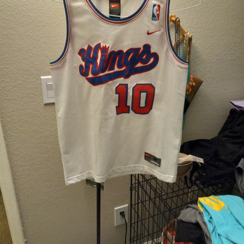 Sacramento kings Mike Bobby jersey